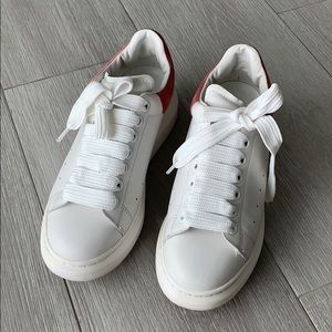 Alexander mcqueen sneakers size 8